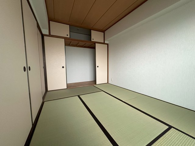 駅南レジデンスの和室