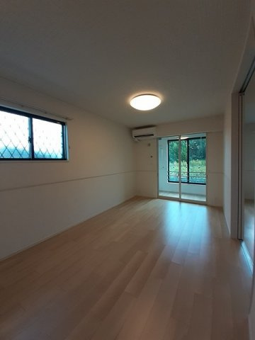 オーブ　シャルダンＢの居間・リビング