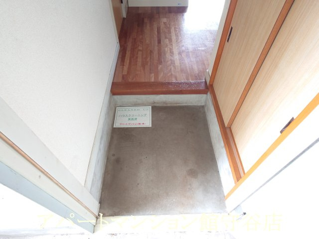 清風ハイツＡの玄関