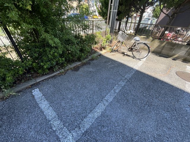プラザ豊町のその他共用部分|駐輪場です