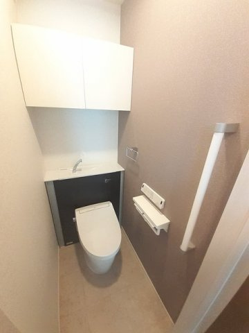 オーブ　シャルダンＢのトイレ