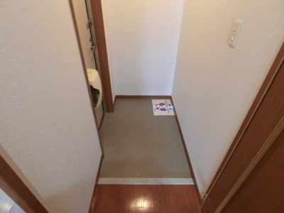 【玄関】 | ドミール・アオイ