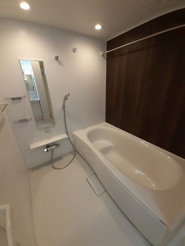 フォレスト　ワンＢの浴室