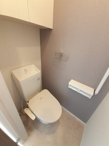 フォレスト　ワンＢのトイレ