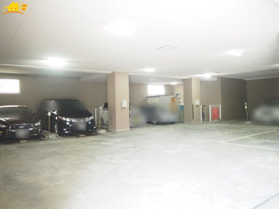 【駐車場】 | サンマンションドゥーシェ浦和常盤