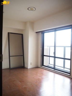 【洋室】 | サンマンションドゥーシェ浦和常盤 | 使い勝手のいい洋室です