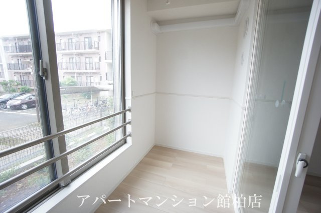 セレシア　おおたかの森のバルコニー|同施工会社、同型タイプです