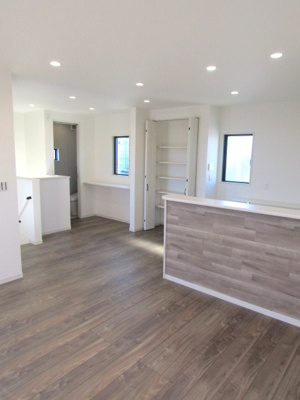 【居間・リビング】 | エンゼルハウス昭和町河東中島⑥ | 使いやすい居間です