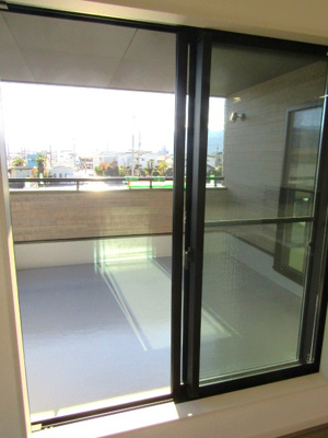 【バルコニー】 | エンゼルハウス昭和町河東中島⑥ | 広々としたバルコニーです