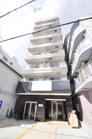 大阪市城東区成育３丁目の賃貸マンションの外観