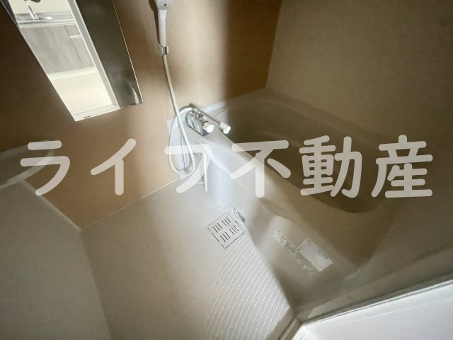 フジパレス弥刀駅東の浴室|コンパクトで使いやすいお風呂です