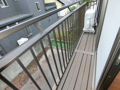 【バルコニー】 | イズミハイツ