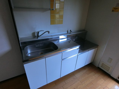 【キッチン】 | イズミハイツ