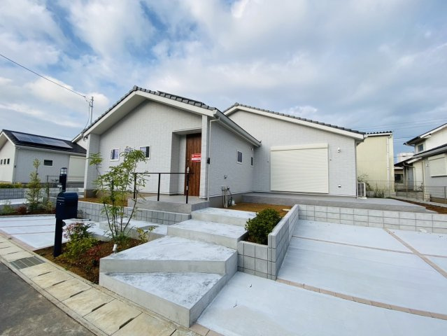 七栄モデル　新築戸建　４号棟の外観