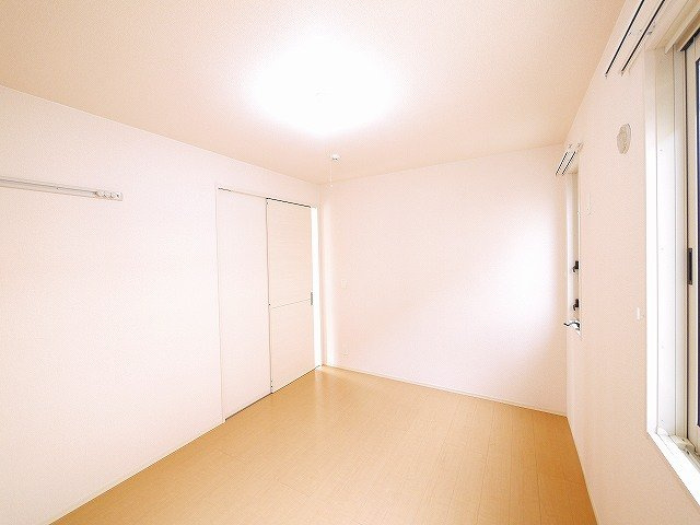 グランデュオ　Ⅰ番館の洋室|ゆったりした洋室です