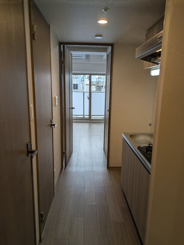 City Lux Namba South（旧ラグゼナなんば南）の玄関