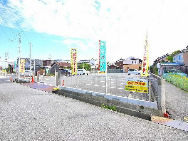 石見駅前モータープール