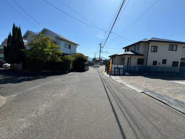 ーBloomーブルームー小倉南区中吉田4丁目１期　【小倉南区　新築戸建て】の前面道路含む現地写真|現地撮影　2024,9,26　ーBloomーブルームー小倉南区中吉田4丁目１期　【小倉南区　新築戸建て】