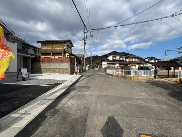 ーBloomーブルームー小倉南区中吉田4丁目１期　【小倉南区　新築戸建て】の前面道路含む現地写真|交通量も少なく安心です♪　【小倉南区　新築戸建て】