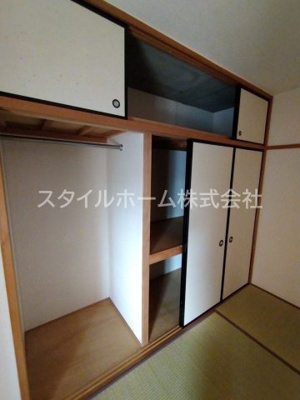 【和室】 | ユトリロキャッスル | 別部屋写真です。