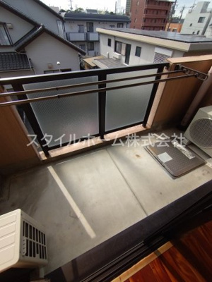 【バルコニー】 | ユトリロキャッスル