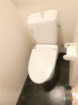 リオン後楽園のトイレ|シャワー付トイレ