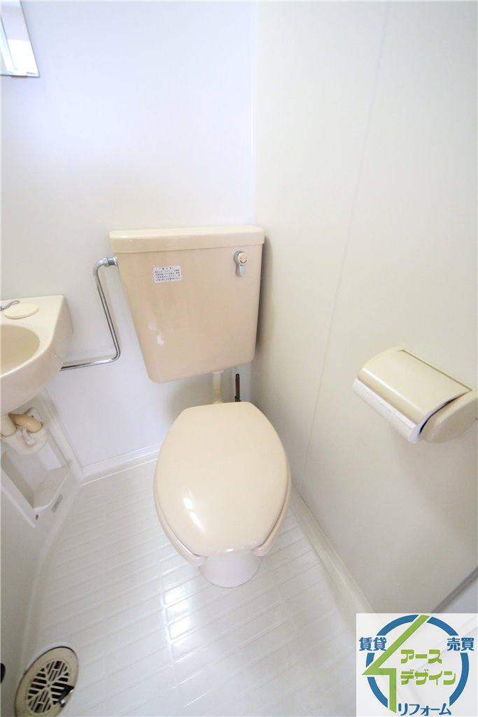 αⅡ大久保のトイレ|※類似部屋