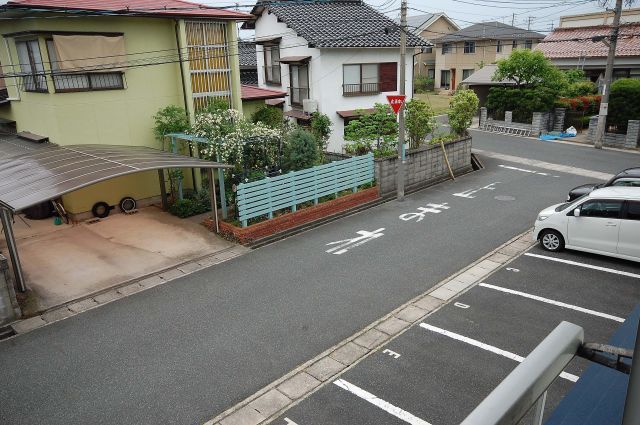 【駐車場】 | サン泉ハイツ