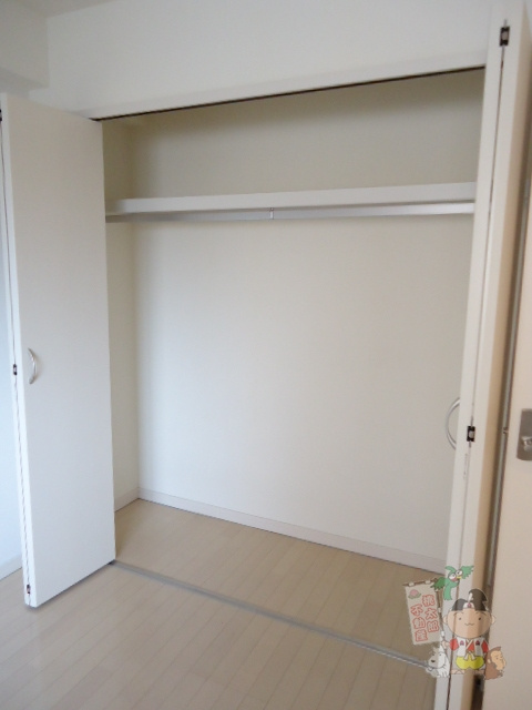 クレール西市の収納