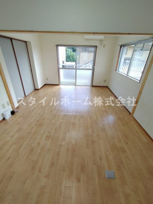 【居間・リビング】 | ヴィラスクエアⅠ