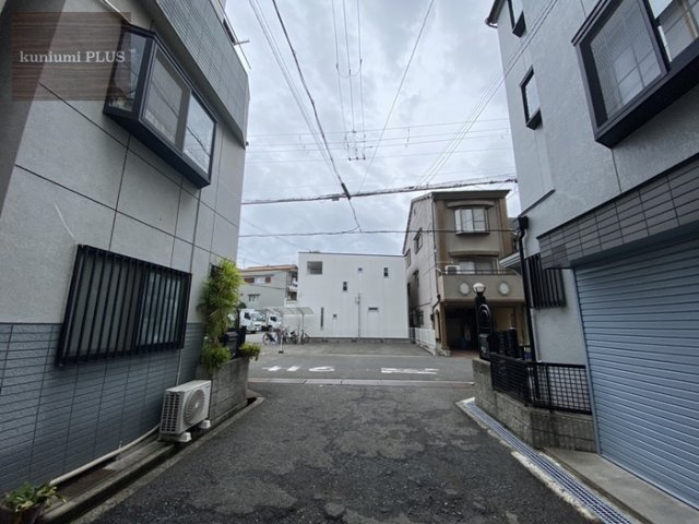 大阪市城東区東中浜3丁目の前面道路含む現地写真