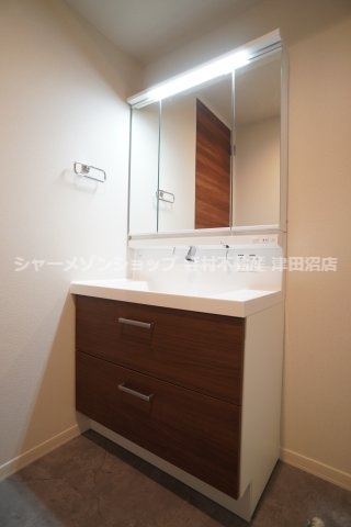 プライムレジデンス幕張の洗面所