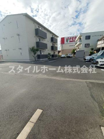 Ｎｏｂｌｅ駅前通の駐車場
