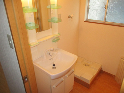 【洗面所】 | シャトーシラキ