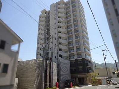 【外観】 | 【上質リノベ】Belles呉中央ウォークスクエア