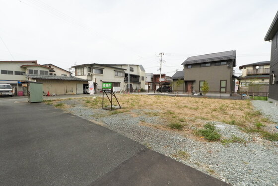 ダイヤコート中山町長崎の外観