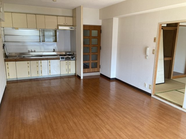 【居間・リビング】の画像