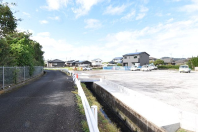 【前面道路含む現地写真】 | 霧島市国分下井　2番地