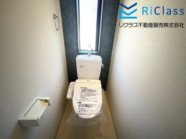 中古戸建　神戸市須磨区禅昌寺町1丁目30のトイレ|2階のトイレです