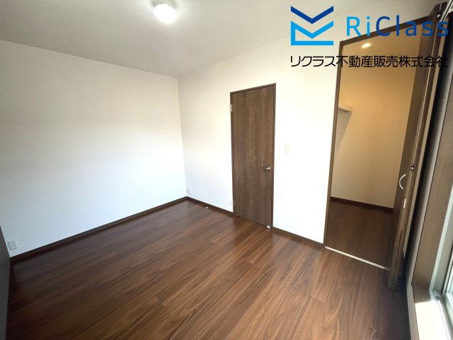 中古戸建　神戸市須磨区禅昌寺町1丁目30の洋室|ゆったりした洋室です