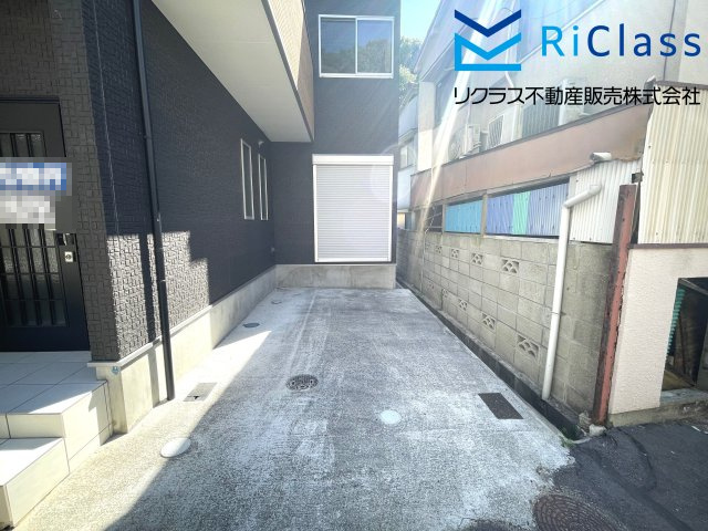 中古戸建　神戸市須磨区禅昌寺町1丁目30の駐車場|駐車スペースあります