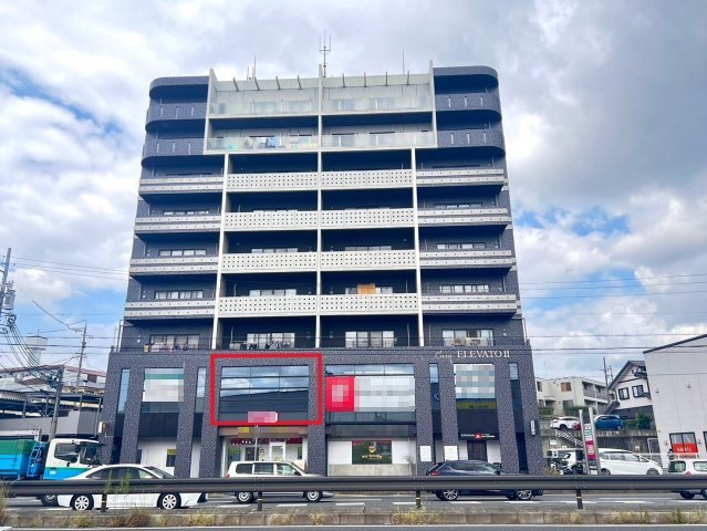 東新町 カーサエレベートⅡの外観