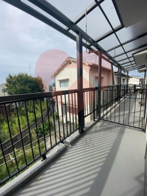 【バルコニー】 | 和泉市王子町２丁目貸家