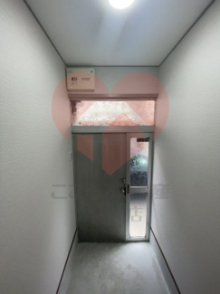 【玄関】 | 和泉市王子町２丁目貸家