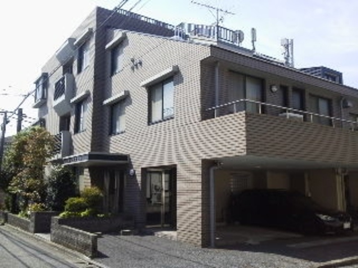 ガーデン松原の外観