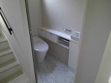 廿日市市阿品台２丁目　新築一戸建て(全2棟)のトイレ