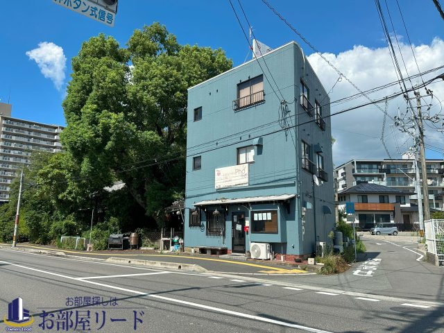 野中町店舗の外観