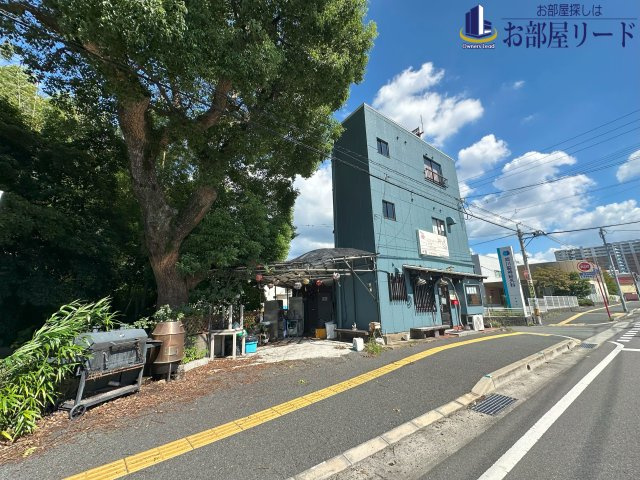 野中町店舗の外観
