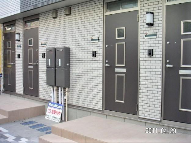 プリマベーラ本中山のエントランス