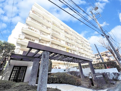 【外観】 | 長津田パーク・ホームズ | ◆管理体制良好なマンションです。清潔感のあるエントランスに開放感のある住環境。